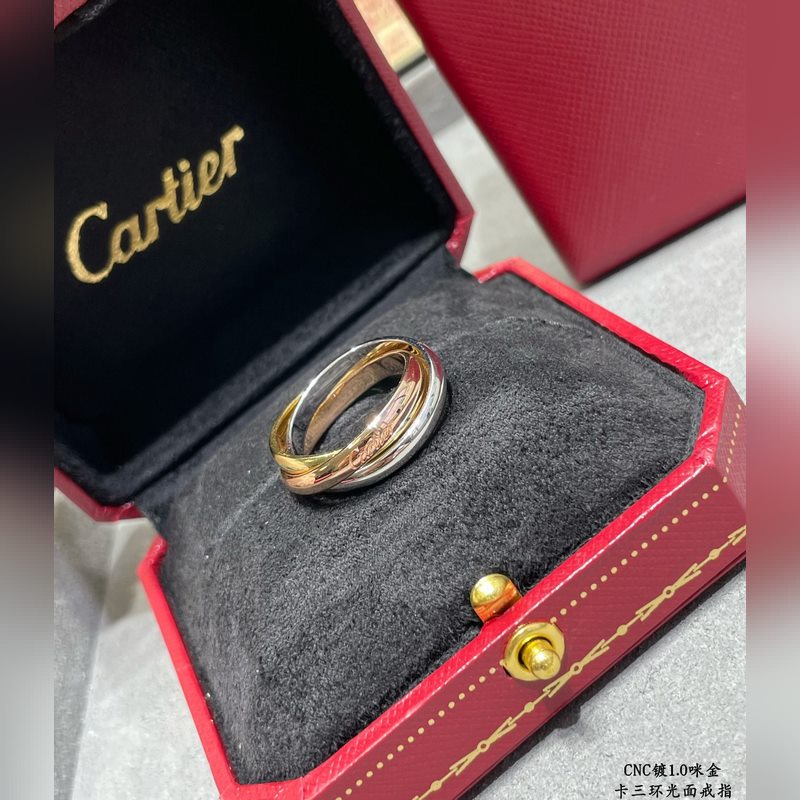 [原單對(duì)版] (配全套包裝) 卡地亞 Cartier三環(huán)無(wú)鑽戒指 人手一枚 環(huán)