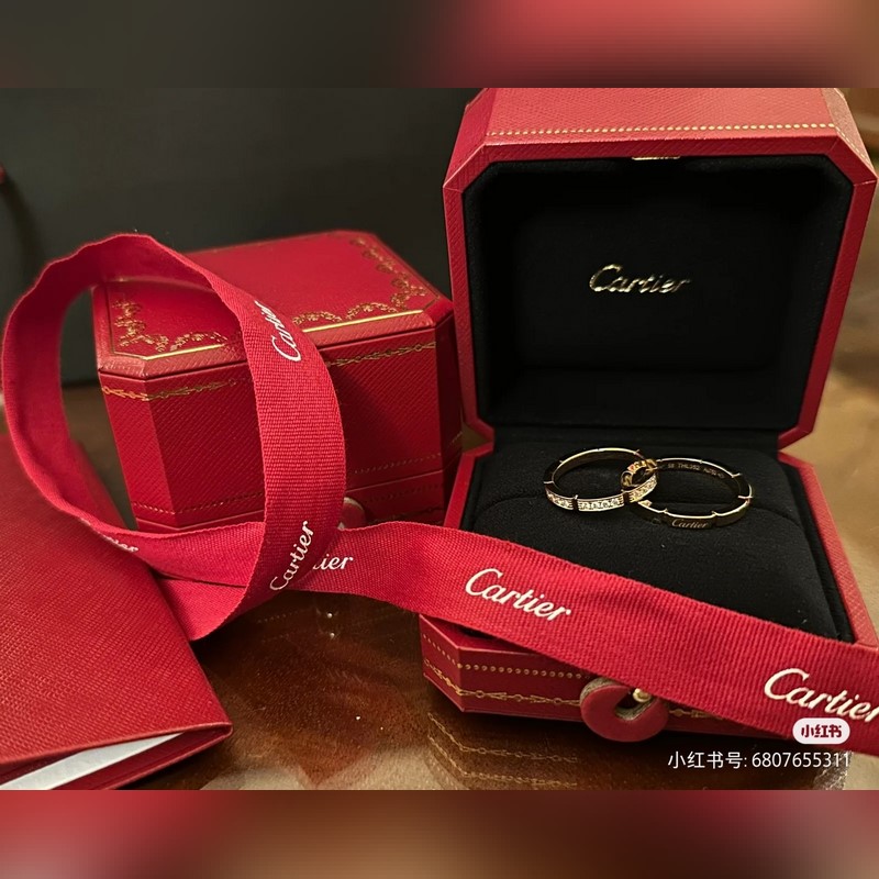 [原單對(duì)版] (配全套包裝) 新款卡地亞 Cartier滿鑽戒指 情侶對(duì)戒 情