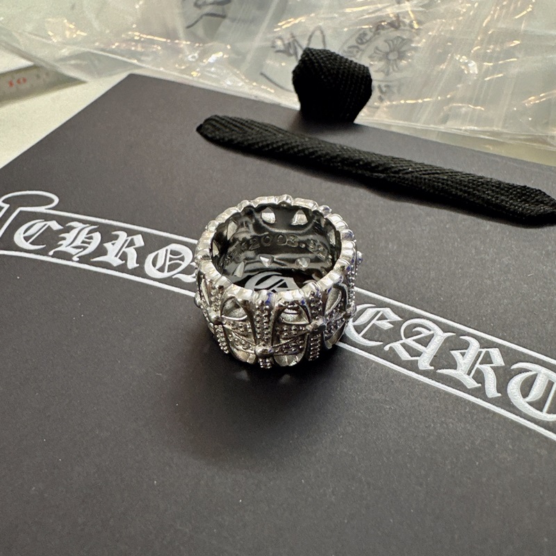 [原單對版] (配全套包裝) 卡地亞 Cartier鉑金色嘻哈冷淡羅馬十字架花