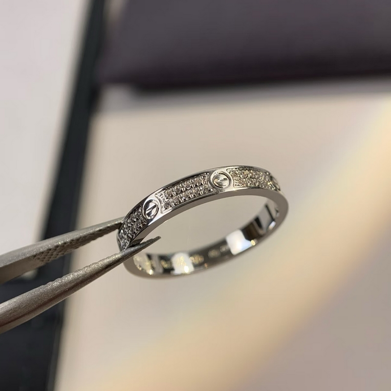 [原單對(duì)版] (配全套包裝) 卡地亞 Cartier窄版滿天星戒指