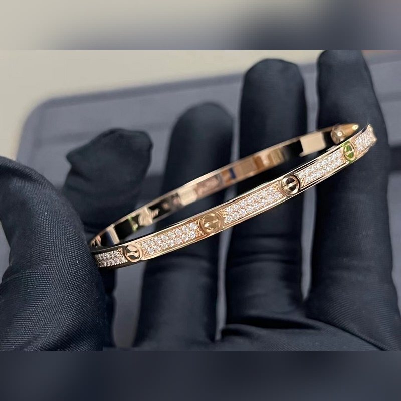 [原單對版] (配全套包裝) 卡地亞 Cartier窄版滿天星手鐲