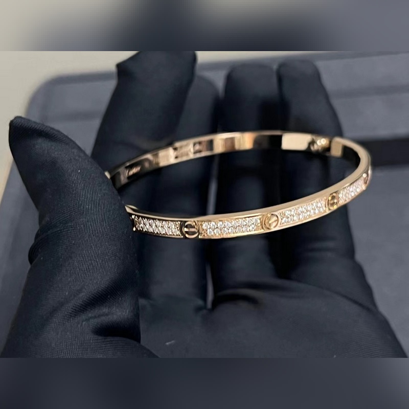 [原單對版] (配全套包裝) 卡地亞 Cartier窄版滿天星手鐲