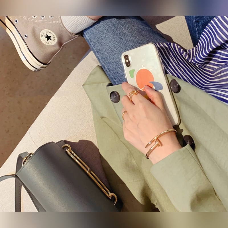 [原單對版] (配全套包裝) 卡地亞 Cartier粗版光面釘子手鐲  C