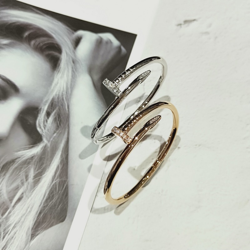 [原單對(duì)版] (配全套包裝) 卡地亞 CartierCart，er 釘子手鐲