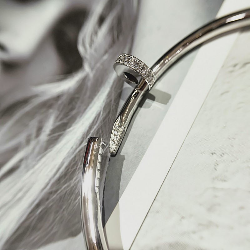 [原單對(duì)版] (配全套包裝) 卡地亞 CartierCart，er 釘子手鐲