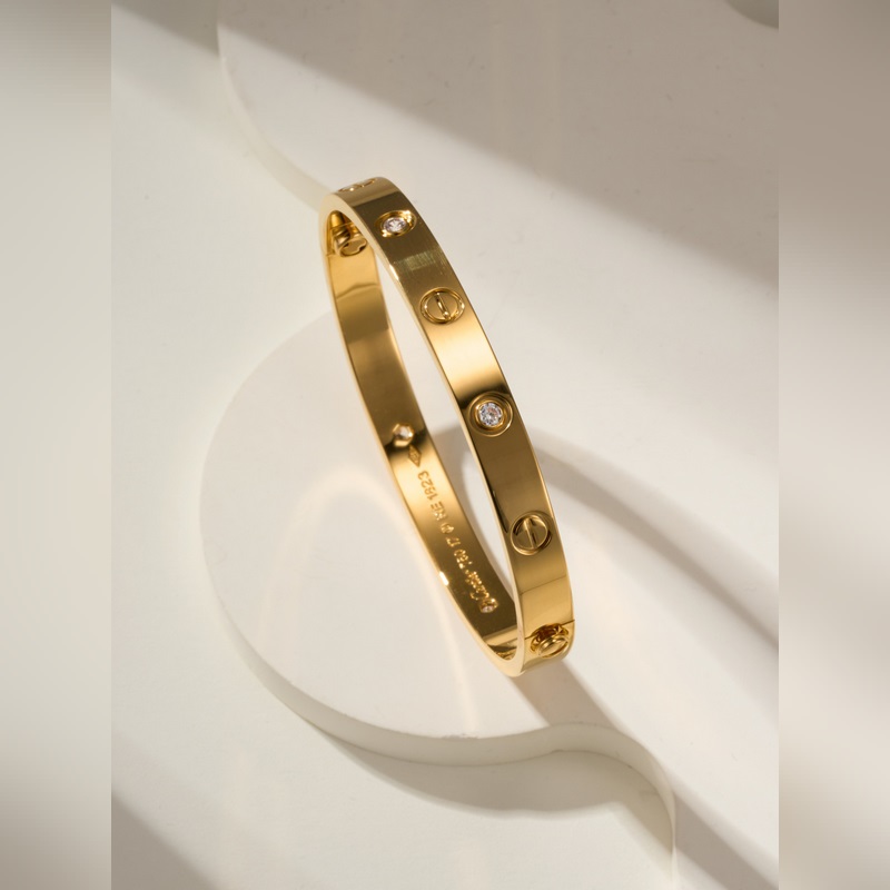 [原單對版] (配全套包裝) 卡地亞 Cartier寬版四鑽手鐲(尺寸16、1