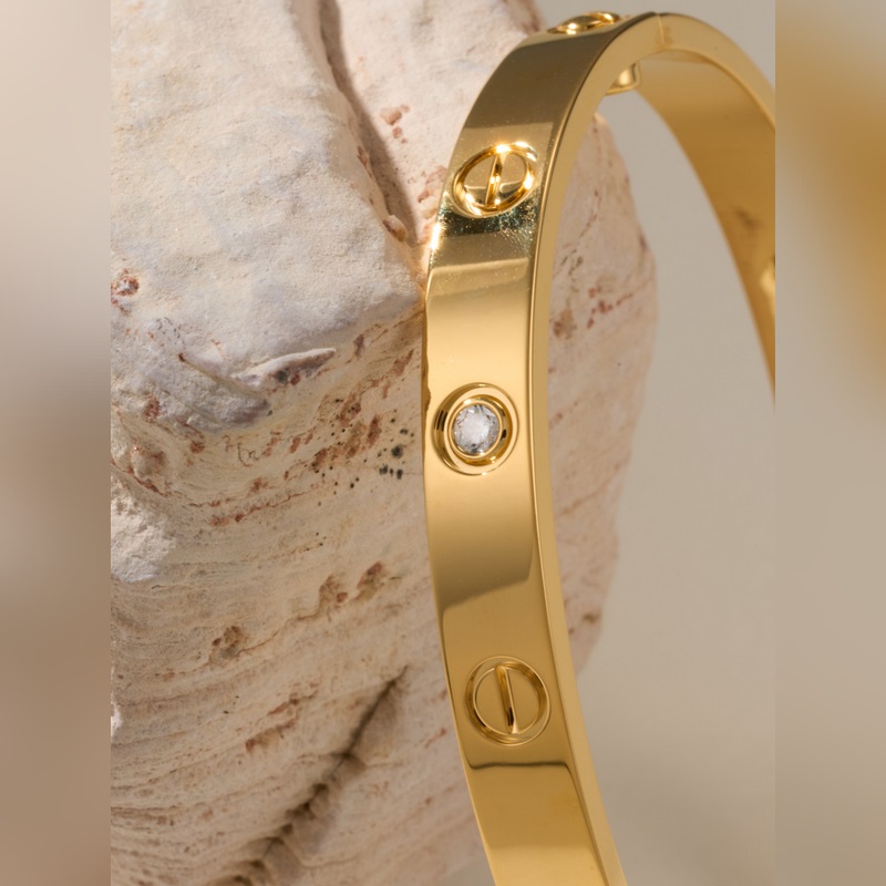 [原單對版] (配全套包裝) 卡地亞 Cartier寬版四鑽手鐲(尺寸16、1