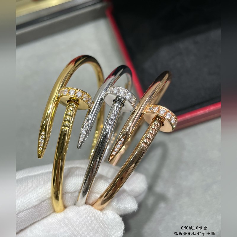 [原單對版] (配全套包裝) 經典熱賣款 DB原版字印 ，卡地亞 Cartie