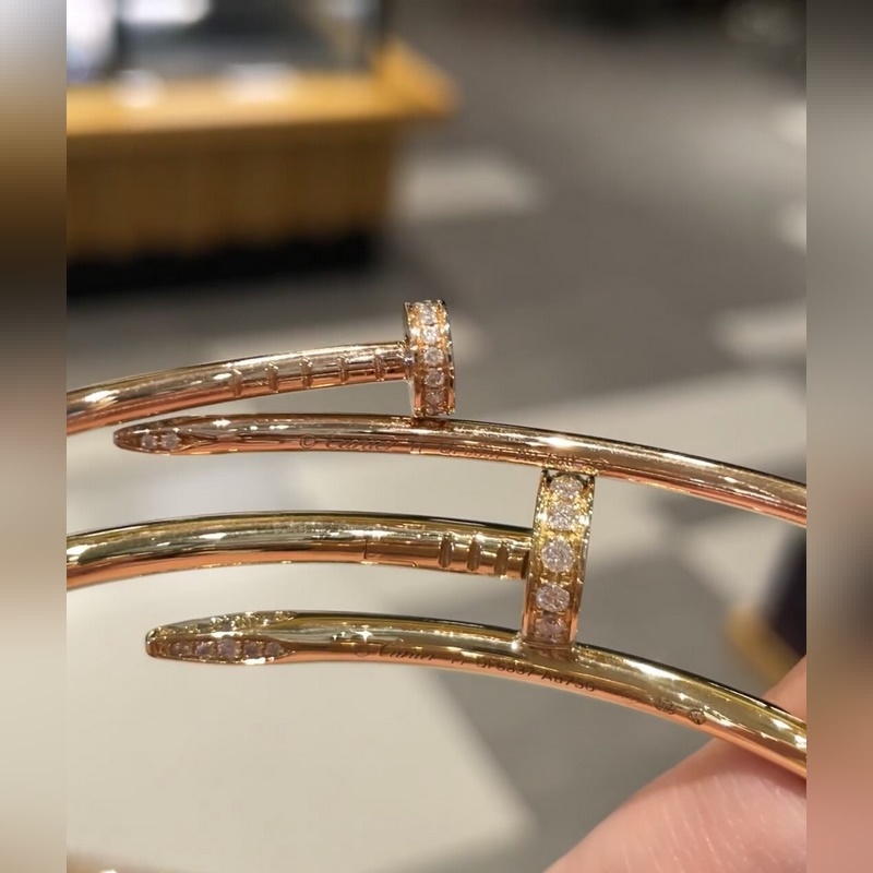 [原單對(duì)版] (配全套包裝) 卡地亞 Cartier釘子手鐲