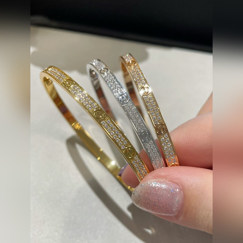 [原單對(duì)版] (配全套包裝) 卡地亞 Cartier窄版滿天星手鐲 三色現(xiàn)貨