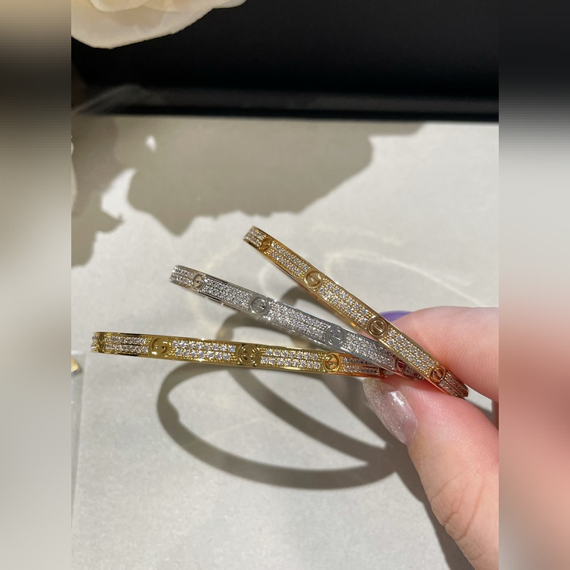 [原單對(duì)版] (配全套包裝) 卡地亞 Cartier窄版滿天星手鐲 三色現(xiàn)貨