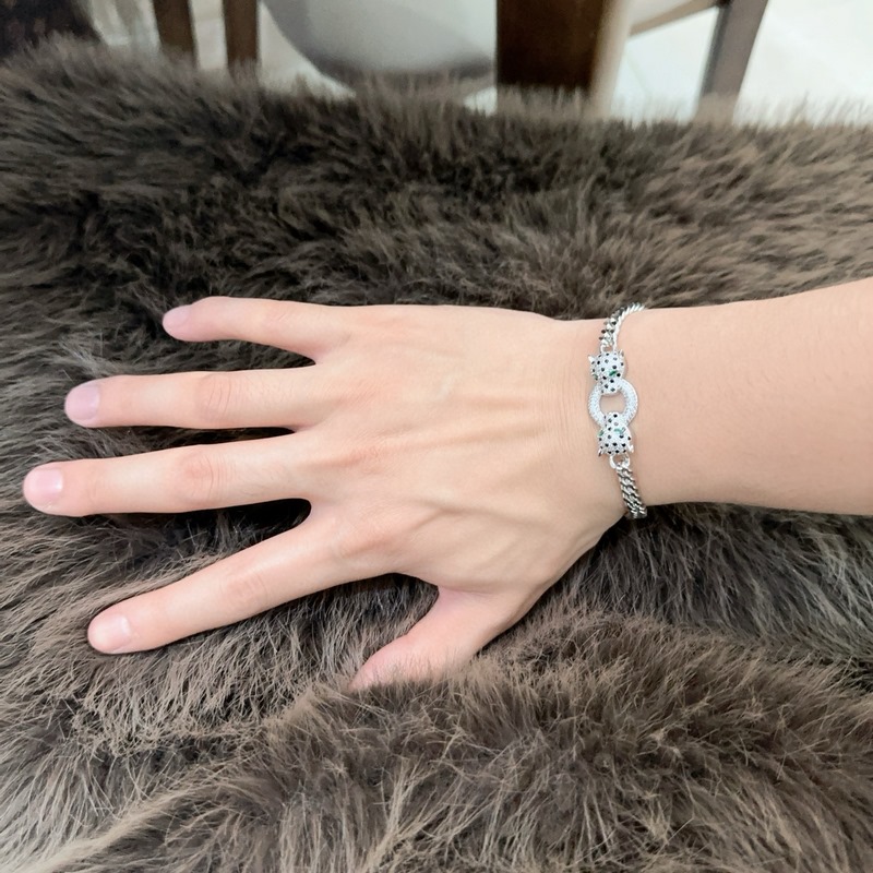 [原單對版] (配全套包裝) 卡地亞 Cartier手鍊手鐲 品相完美，細節無