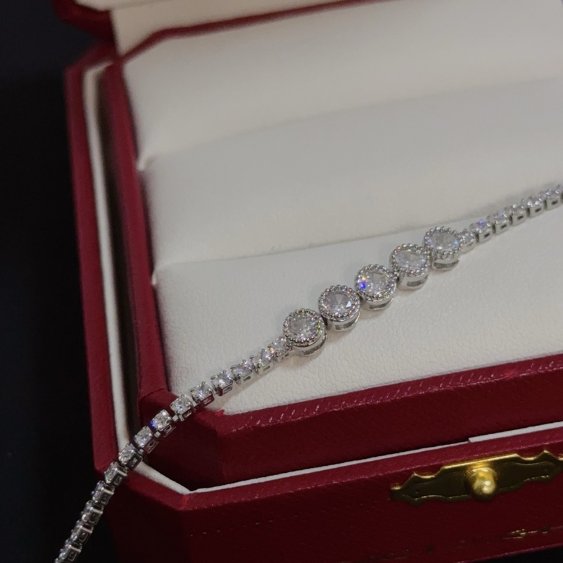 [原單對版] (配全套包裝) 卡地亞 Cartier鑲鑽手鍊，高端定制版本 鑲