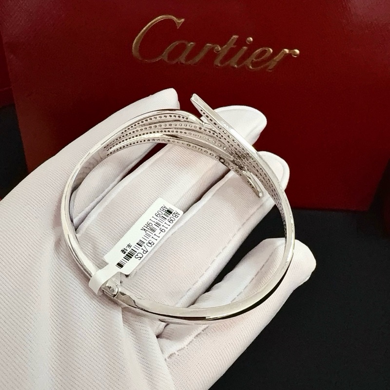 [原單對(duì)版](配全套包裝) 卡地亞 Cartier羽毛鑲鑽手鐲 高端定制版本 鑲