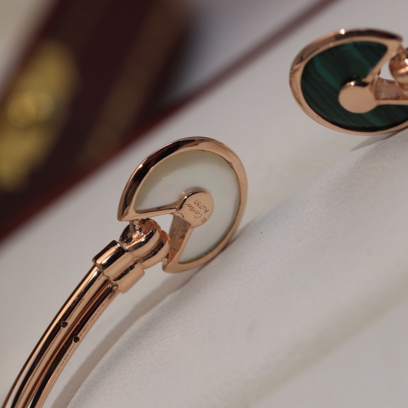 卡地亞 Cartier護身符手鐲 ！卡地亞 CartierAmulette de