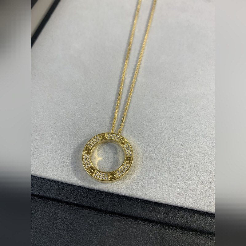 [原單對版] (配全套包裝) 卡地亞 Cartier經典Love滿鑽大餅項鍊。