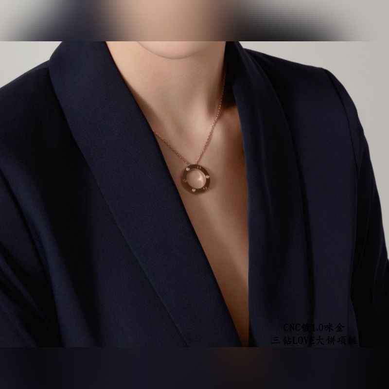 [原單對(duì)版] (配全套包裝) 卡地亞 CartierLOVE三鑽大餅項(xiàng)鍊 實(shí)拍