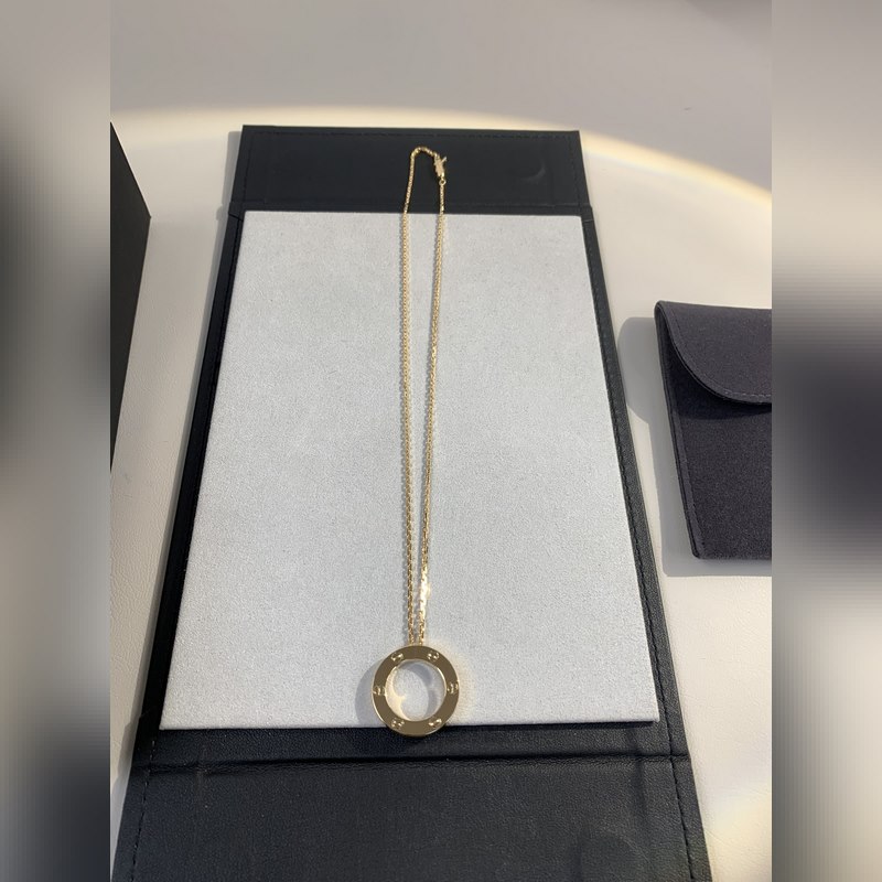 [原單頂級](配全套包裝) love系列[色色R]大餅項鍊 很好搭配衣服，超級大