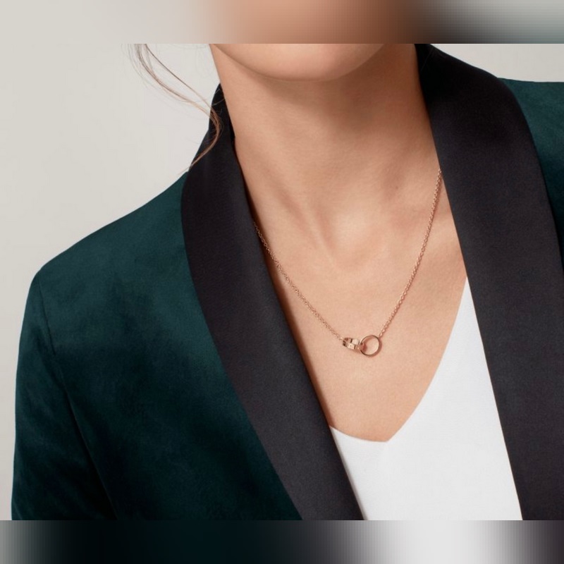 [原單對版] (配全套包裝) 卡地亞 Cartier經典CNC雙環光面項鍊