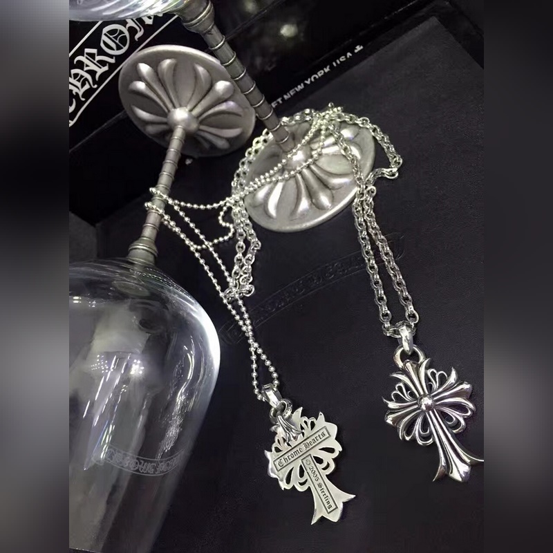 Chrome Hearts克羅心 十字架 十字花吊墜項鍊