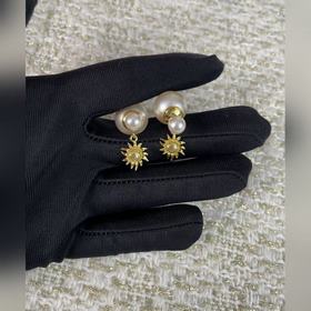 迪奧Dior新款珍珠金色耳釘
