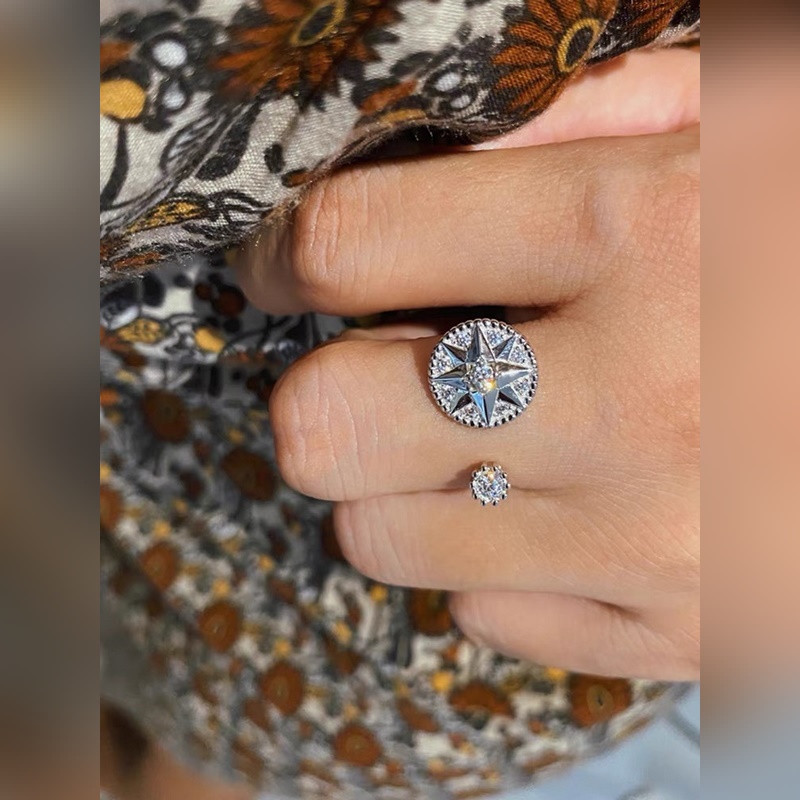 [原單對版(配全套包裝) 迪奧家新款開口滿鑽羅盤戒指 。