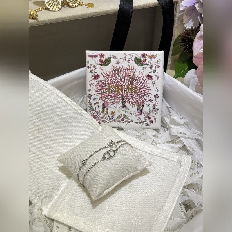 [原單對版] (配全套包裝) 迪奧家25年新款星星銀色雙層手鍊