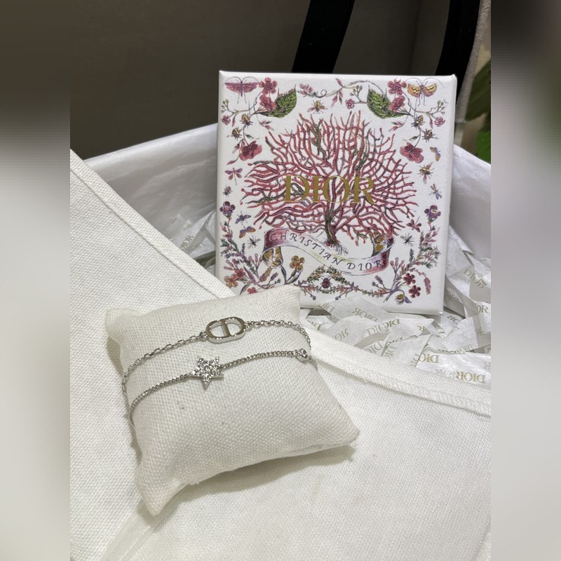 [原單對版] (配全套包裝) 迪奧家25年新款星星銀色雙層手鍊