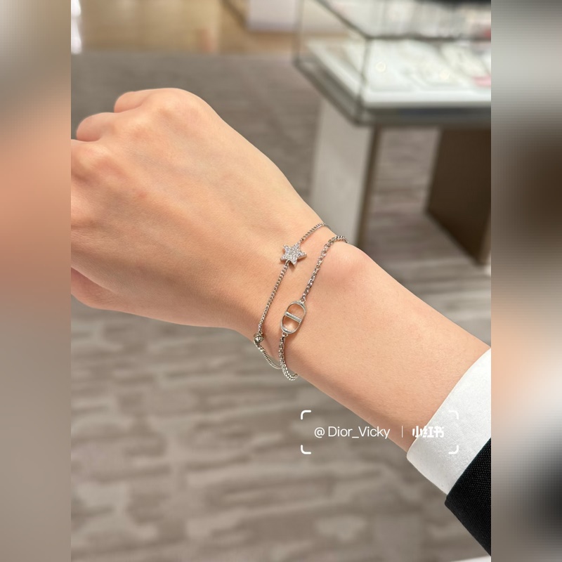 [原單對版] (配全套包裝) 迪奧家25年新款星星銀色雙層手鍊