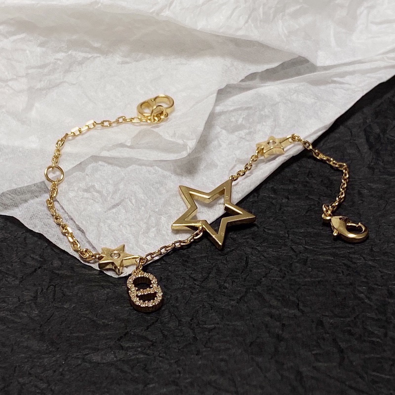 [原單對版] (配全套包裝) 迪奧Dior五角星 手鍊！CD滿鑽非常簡約又有內