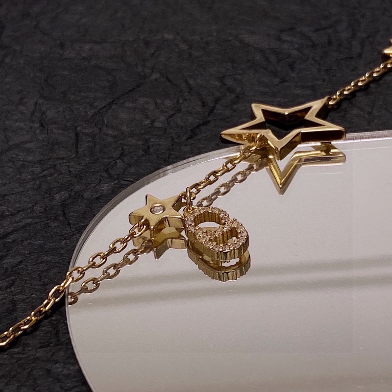 [原單對版] (配全套包裝) 迪奧Dior五角星 手鍊！CD滿鑽非常簡約又有內