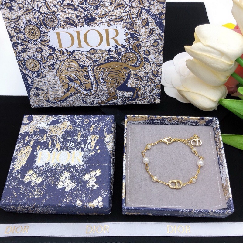 [原單對版] (配全套包裝) Dior 迪奧 火爆新款 CD手鍊米珠珍珠可單獨