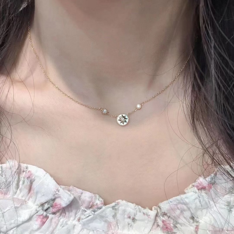 [原單對版] (配全套包裝) 迪奧家新款雙鑽單羅盤項鍊。