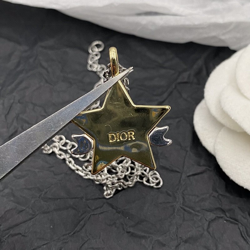 Dior 迪奧 中古 項鍊 專櫃一緻上新 精選原版一緻 甜美氣質(zhì)高雅.