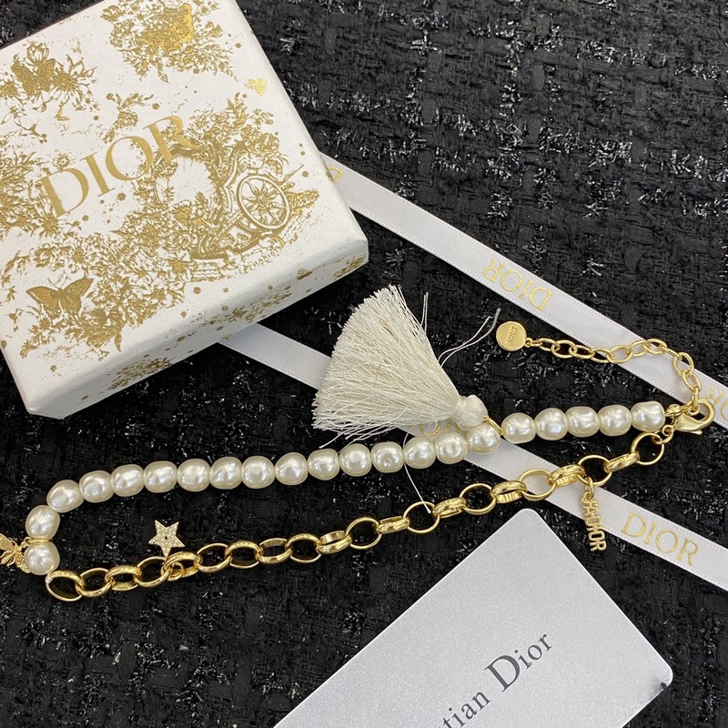 [今日新款] [Dior迪奧]經典熱銷款 超火爆的一款項鍊 重磅強烈推薦 金屬質