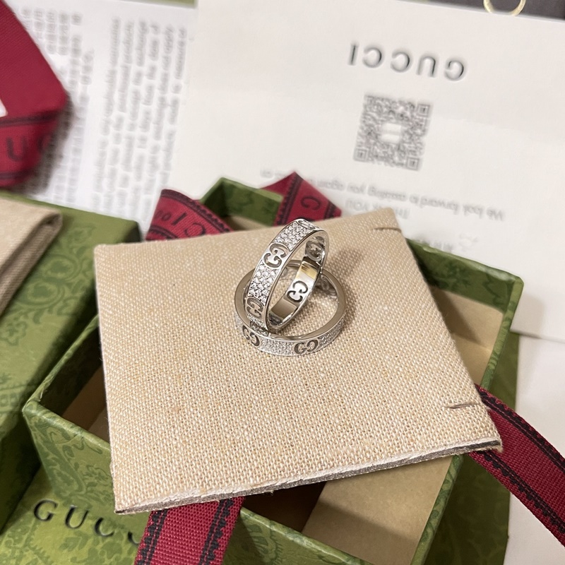 [原單對(duì)版] (配全套包裝) 古馳Gucci滿鑽戒指