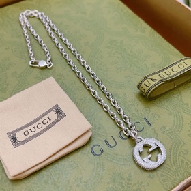 [原單對(duì)版](配全套包裝) 滿鑽最新款 古馳官網(wǎng)新款同步更新 抖音帶貨網(wǎng)紅首選