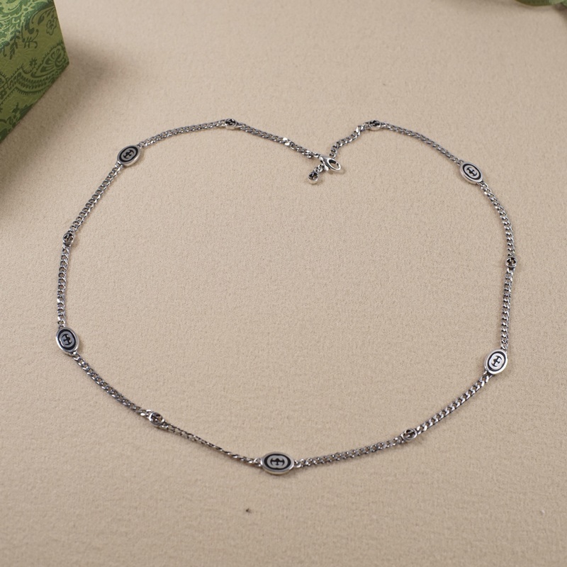 [原單對版] (配全套包裝) gucci雙g互扣式黑色項鍊，蕭戰同款 這款單戴