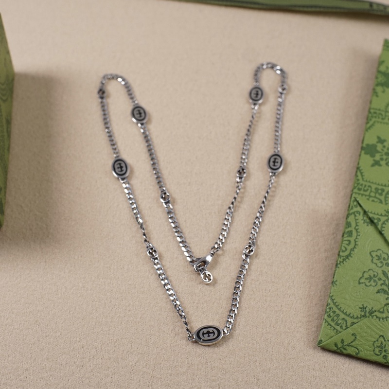 [原單對版] (配全套包裝) gucci雙g互扣式黑色項鍊，蕭戰同款 這款單戴