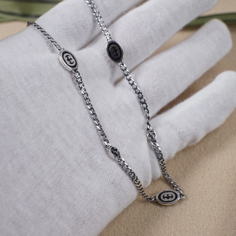 [原單對版] (配全套包裝) gucci雙g互扣式黑色項鍊，蕭戰同款 這款單戴