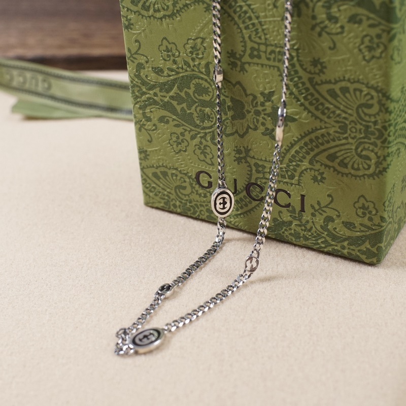 [原單對版] (配全套包裝) gucci雙g互扣式黑色項鍊，蕭戰同款 這款單戴