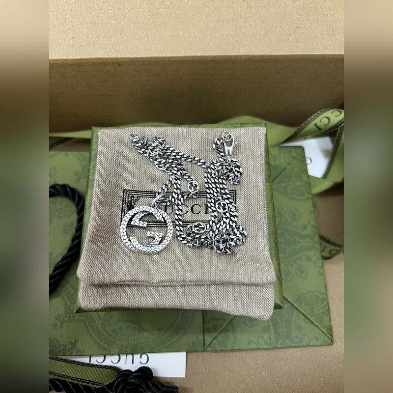 [原單對版] (配全套包裝) Gucci古馳新款互扣式雙G吊墜項鍊