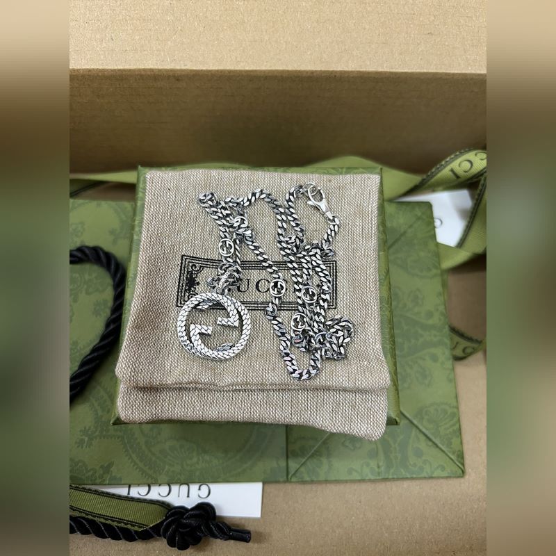 [原單對版] (配全套包裝) Gucci古馳新款互扣式雙G吊墜項鍊