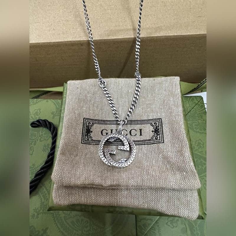 [原單對版] (配全套包裝) Gucci古馳新款互扣式雙G吊墜項鍊