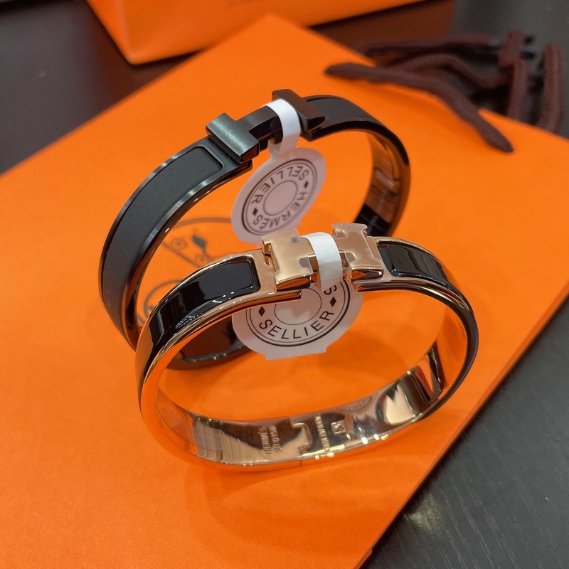 [原單對版] (配全套包裝) 愛馬仕H黑武士手鐲，玫瑰金黑H手鐲
