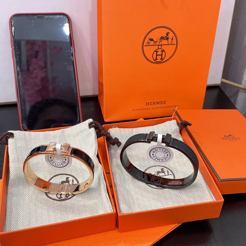 [原單對版] (配全套包裝) 愛馬仕H黑武士手鐲，玫瑰金黑H手鐲