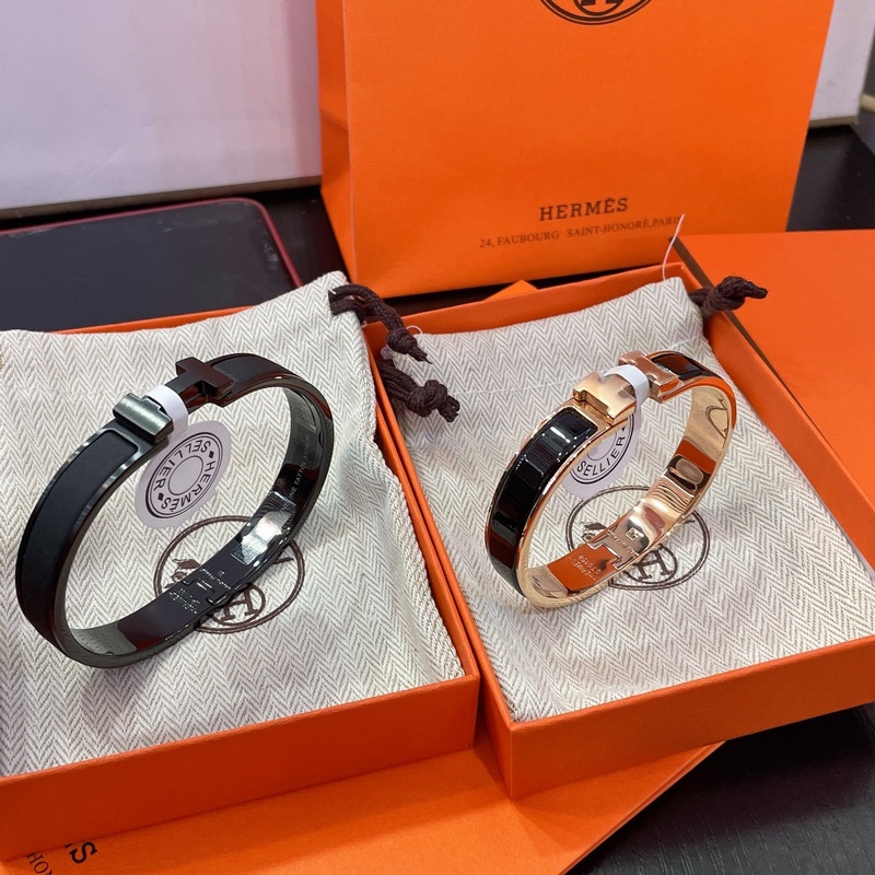 [原單對版] (配全套包裝) 愛馬仕H黑武士手鐲，玫瑰金黑H手鐲
