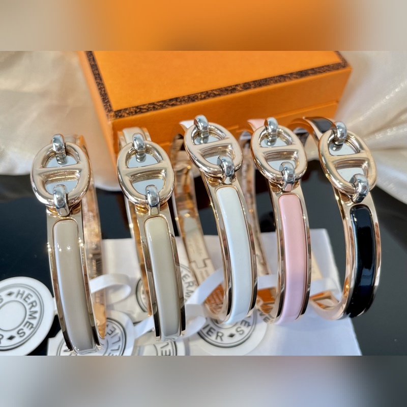 [原單對版] (配全套包裝) Hermes愛馬仕 Mini Clic 純色系