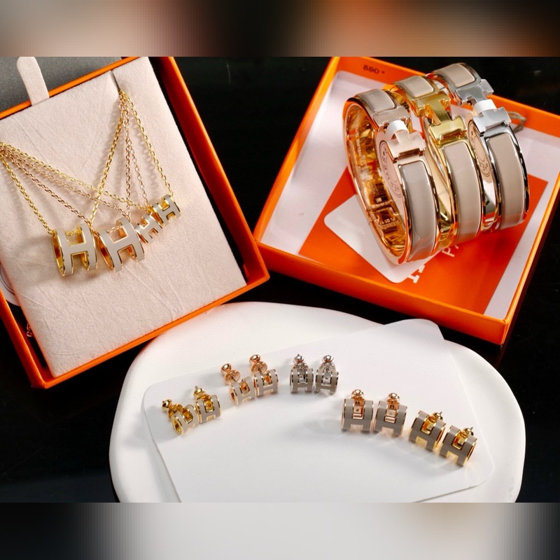 [原單對版]項鍊+手鐲 愛馬仕經典H系列套裝 手鐲 耳釘 項鍊 奶茶灰色