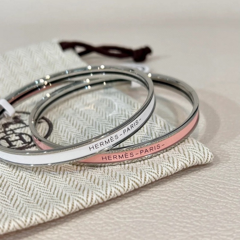 [原單對版] (配全套包裝) 小紅書爆款推薦 愛馬仕Hermes琺瑯手鐲小號細(xì)